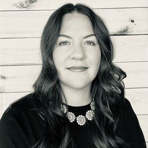 Meet your Posher, Elisha